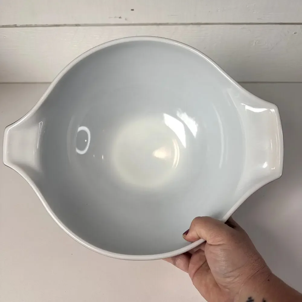 Vintage, Pyrex Brown Woodland Mixing Bowl #444 Ovenware Serveware Food Table